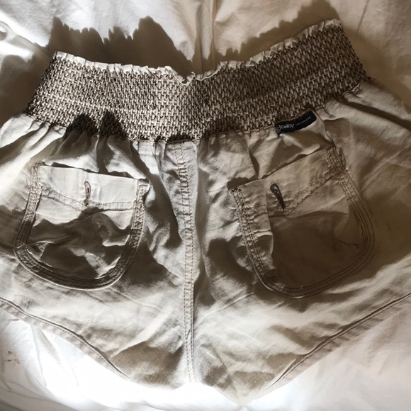 cute beach shorts! - Picture 2 of 3